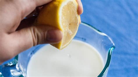 süte limon sıkmak